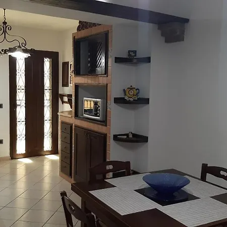 A Giusino 55-holiday With Terrace Near Mondello *