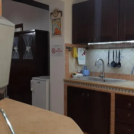 A Giusino 55-holiday With Terrace Near Mondello *