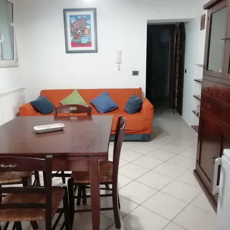 A Giusino 55-holiday With Terrace Near Mondello Palermo