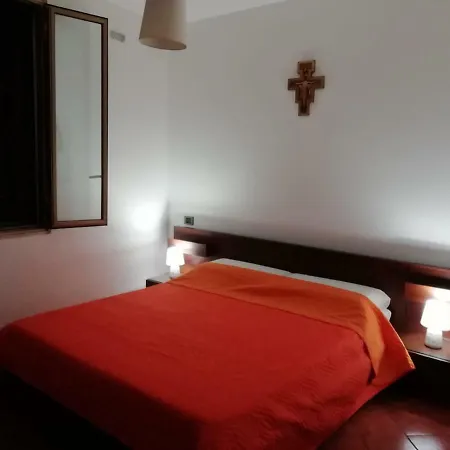 A Giusino 55-holiday With Terrace Near Mondello *