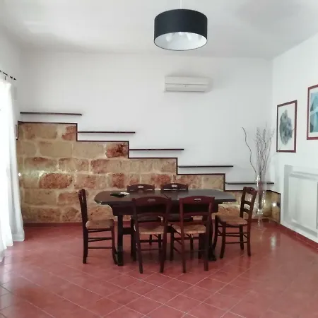 A Giusino 55-holiday With Terrace Near Mondello * Palermo