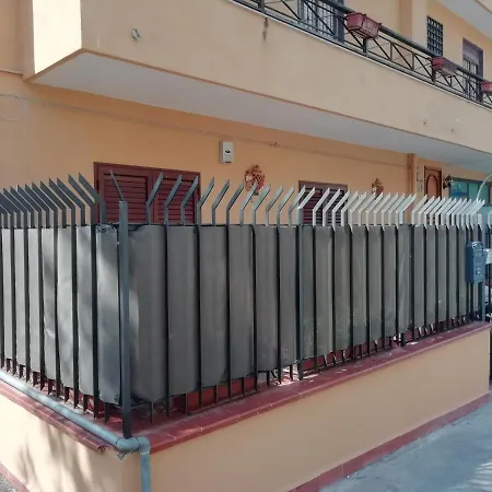 A Giusino 55-holiday With Terrace Near Mondello Apartment *